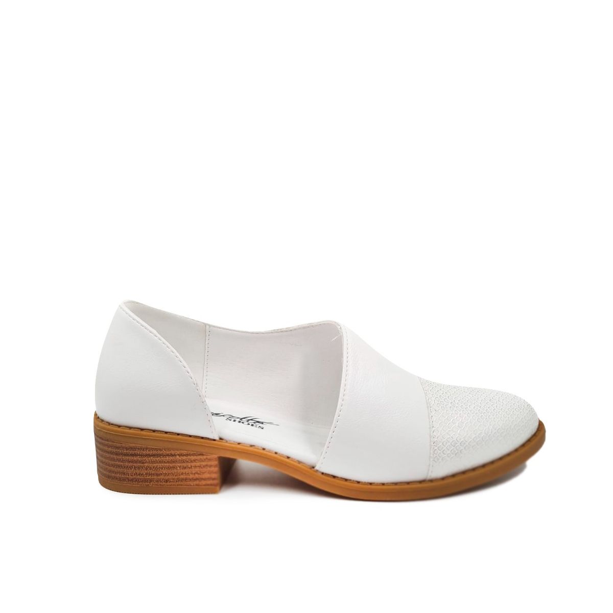 GENERICO - Zapato Bajo Blanco y Negro