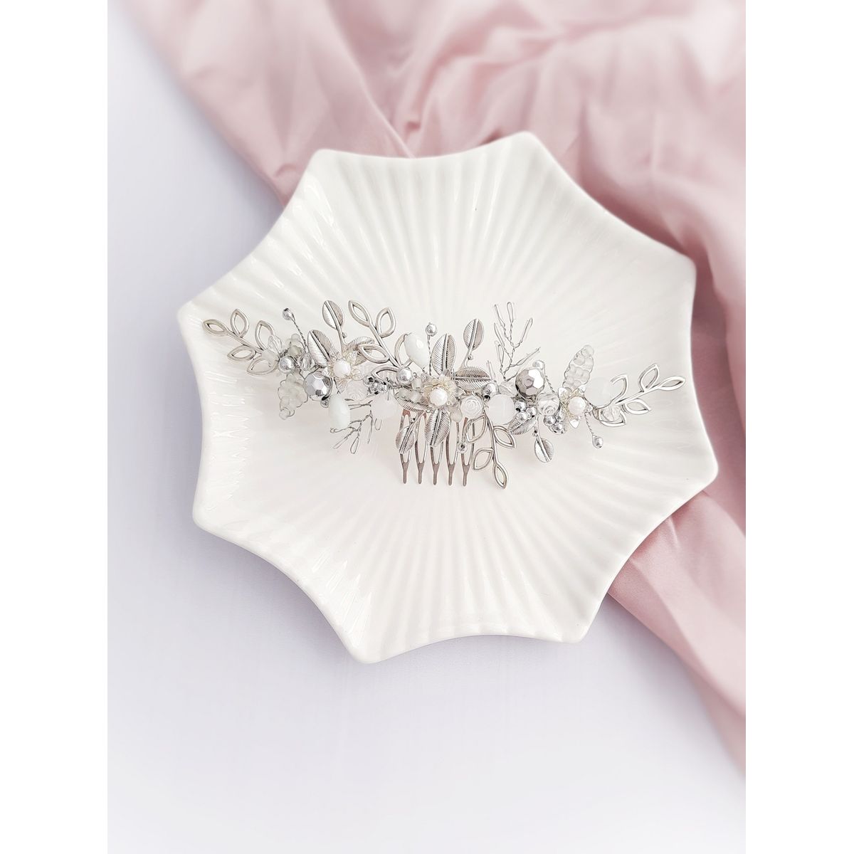 RUBOR - Tocado con Peine Julie