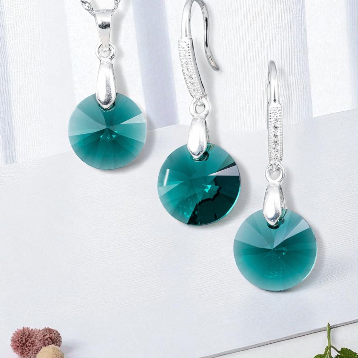 JOYAS MONTERO - Conjunto Madrid Plata 925 creado con cristales de Swarovski® Emerald