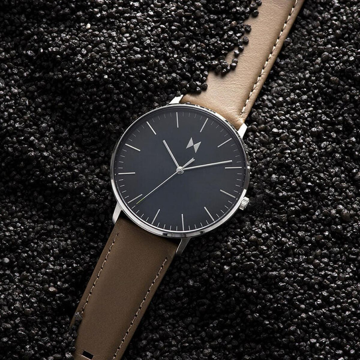 MVMT - Reloj MVMT Análogo Hombre 28000210-D