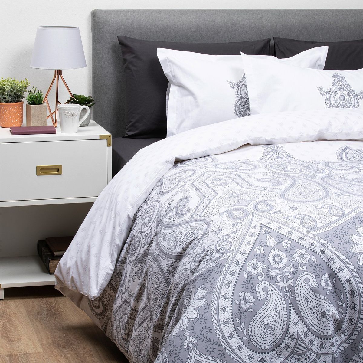 GENERICO - Set con Funda de Plumón Azka King