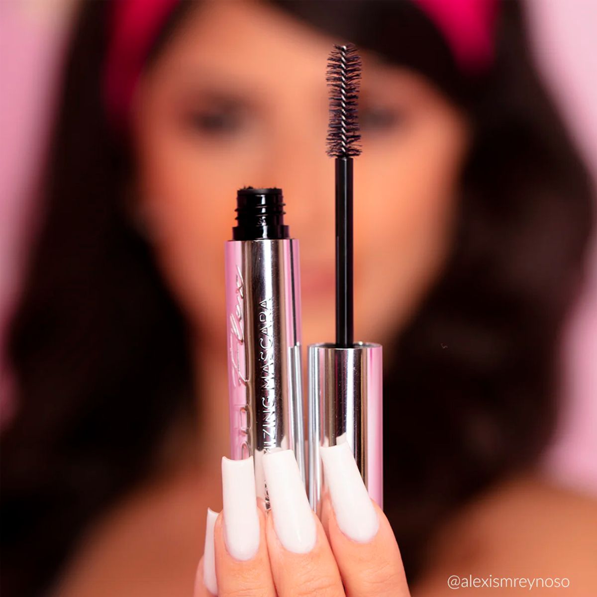 BEAUTY CREATIONS - Mascara de pestañas Volumizing - Beauty Creations