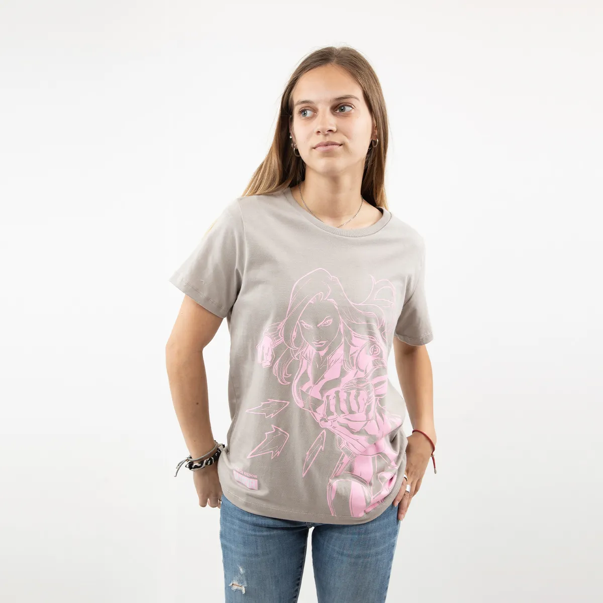 MARVEL - Polera Mujer Strong Gris Marvel