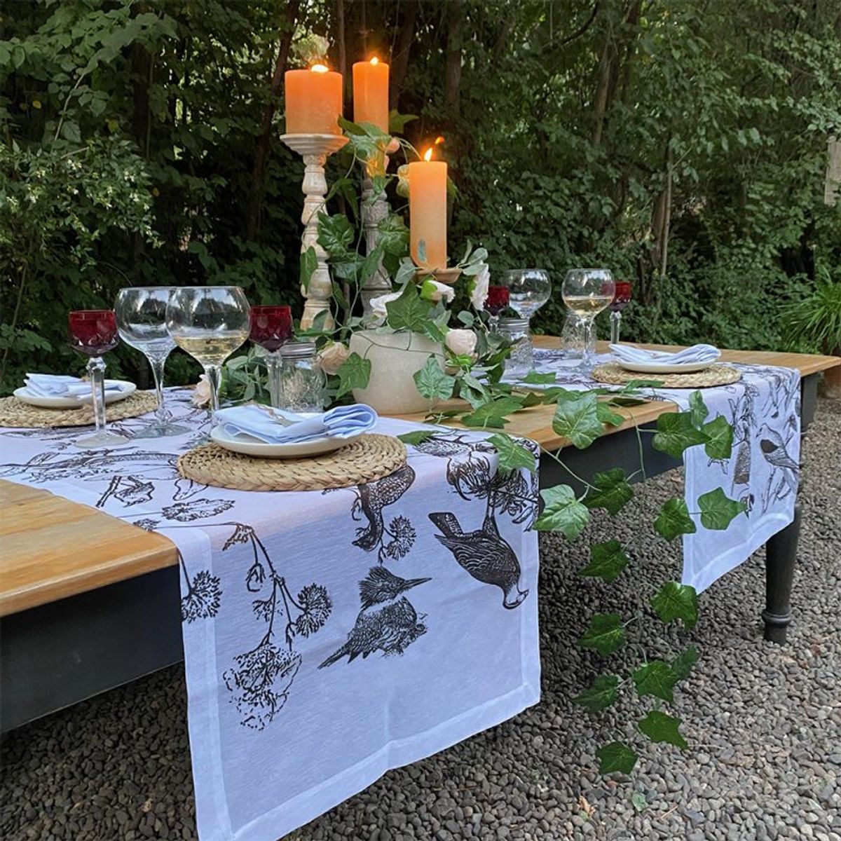 TUYO PRINT - Camino de mesa velo organza - Aves Chilenas