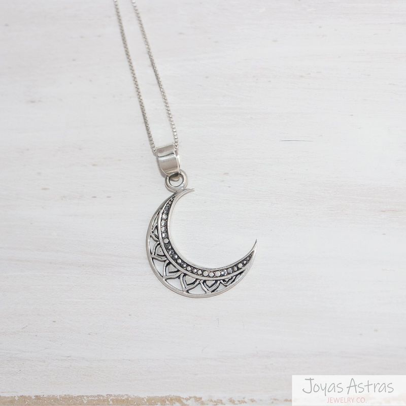 JOYAS ASTRAS - Collar de Moon Mandala