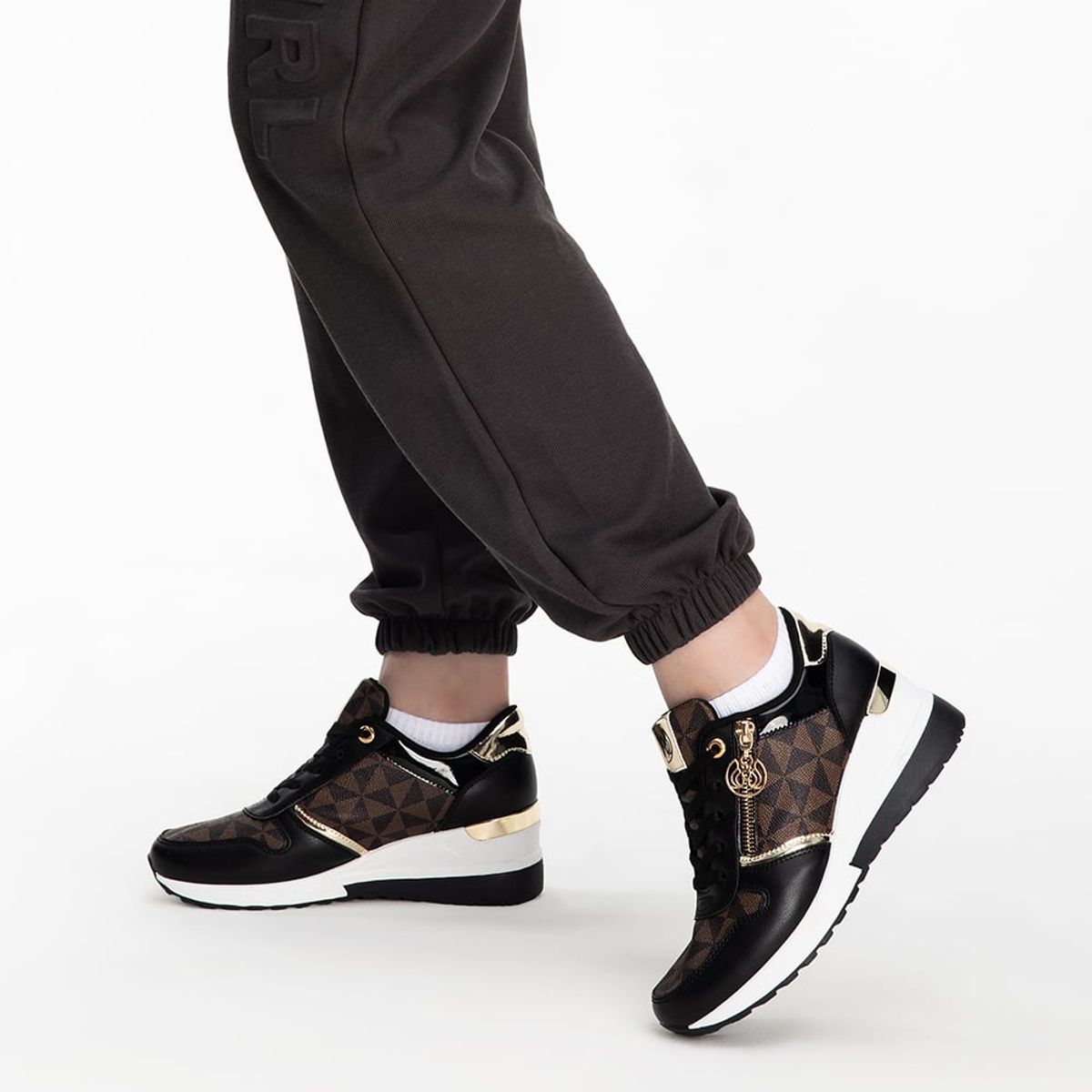 WEIDE - Zapatilla Mujer Cloe Negro Weide