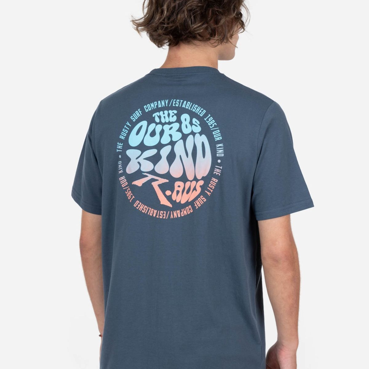 RUSTY - Polera THE OUR KIND 85 SS TEE Hombre Gris Rusty