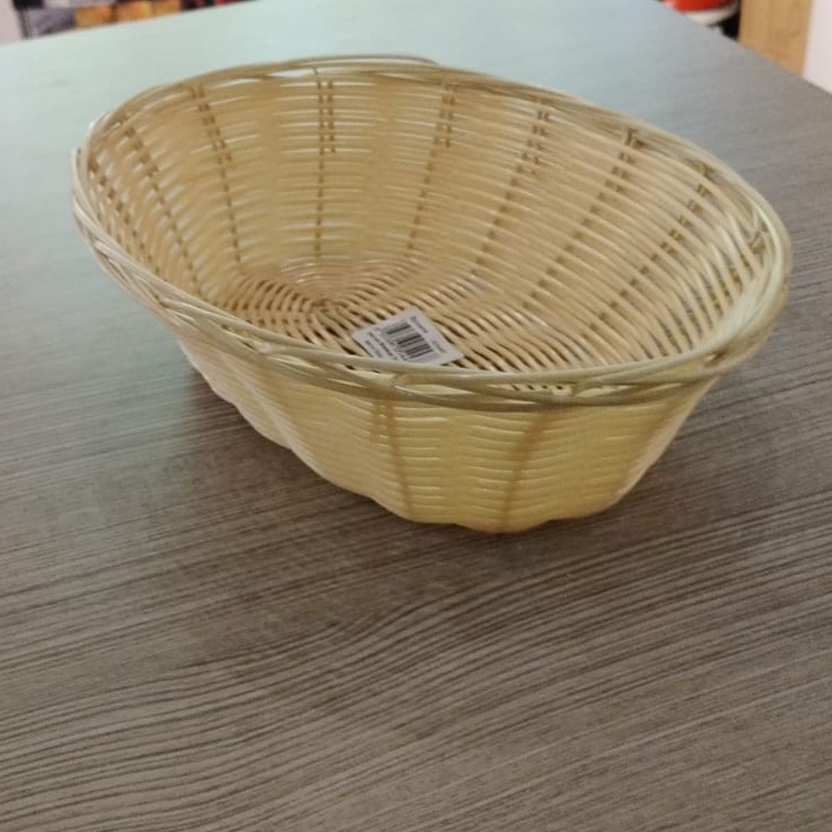 BROWN - Panera Plástica Ovalada 23 Cm