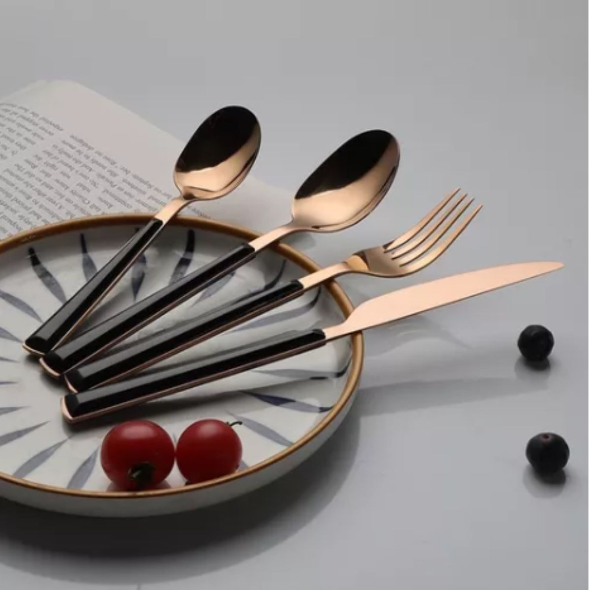 OEM - SET CUBERTERIA 24 PIEZAS TWO TONES COPPER