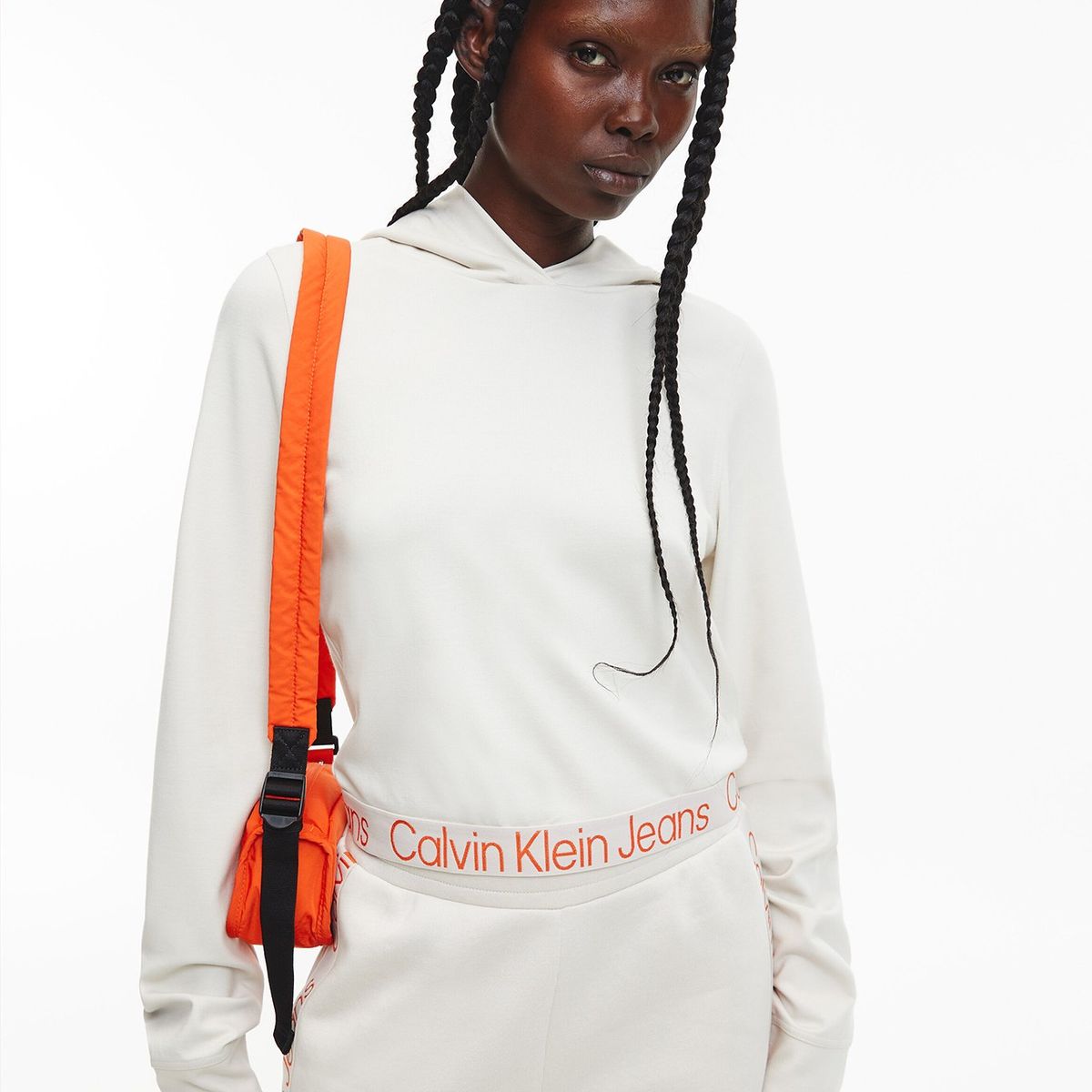 CALVIN KLEIN - Polera Hoodie Logo Tape Milano Blanco Calvin Klein