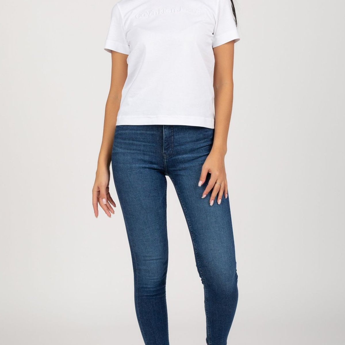 CALVIN KLEIN - Polera Raised Embroidery Blanco Calvin Klein