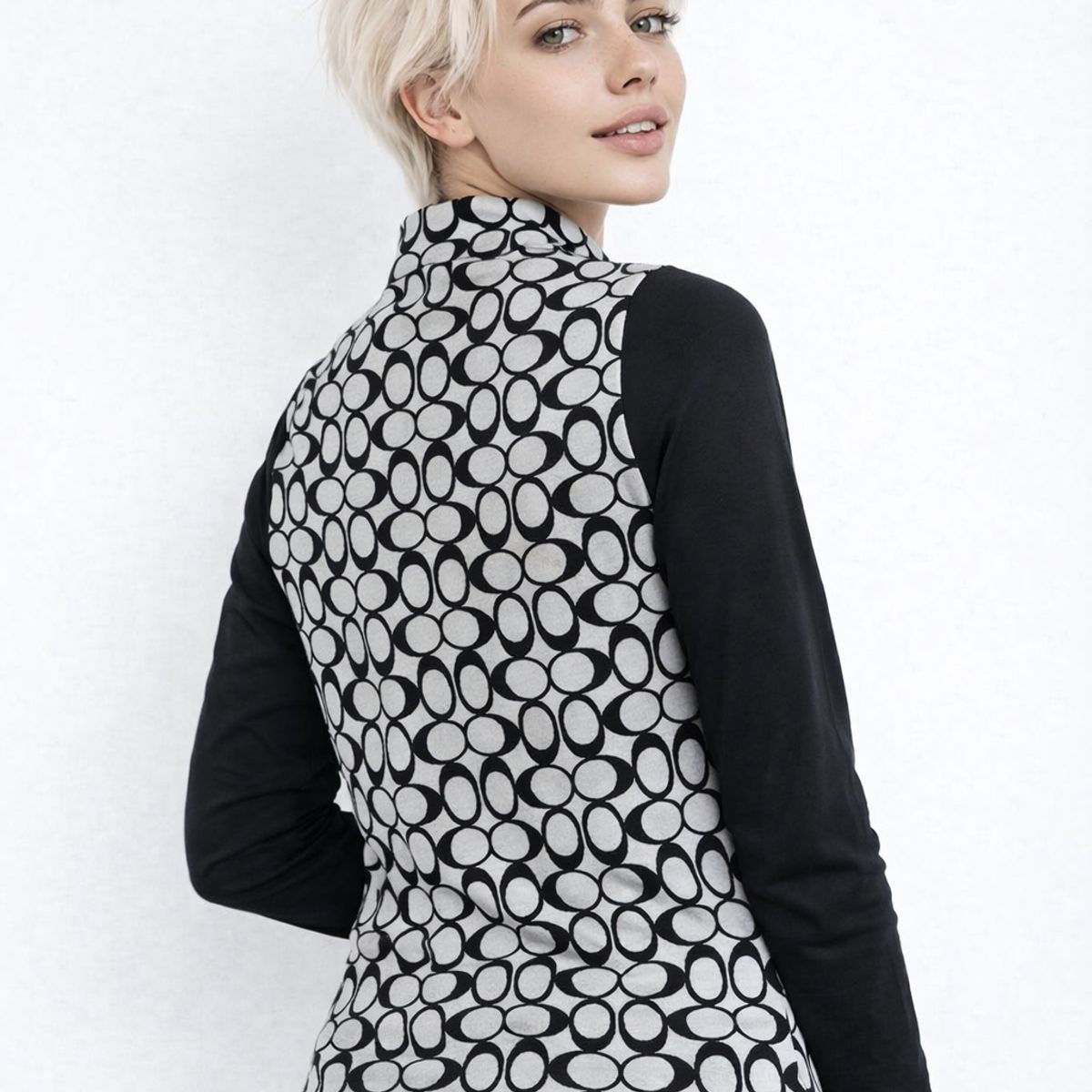 TENTATION - Polera Bicolor Estampada