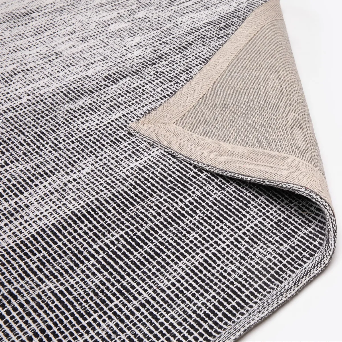 FORM DESIGN - Alfombra Algodon Cairo 200x300 Negro Form