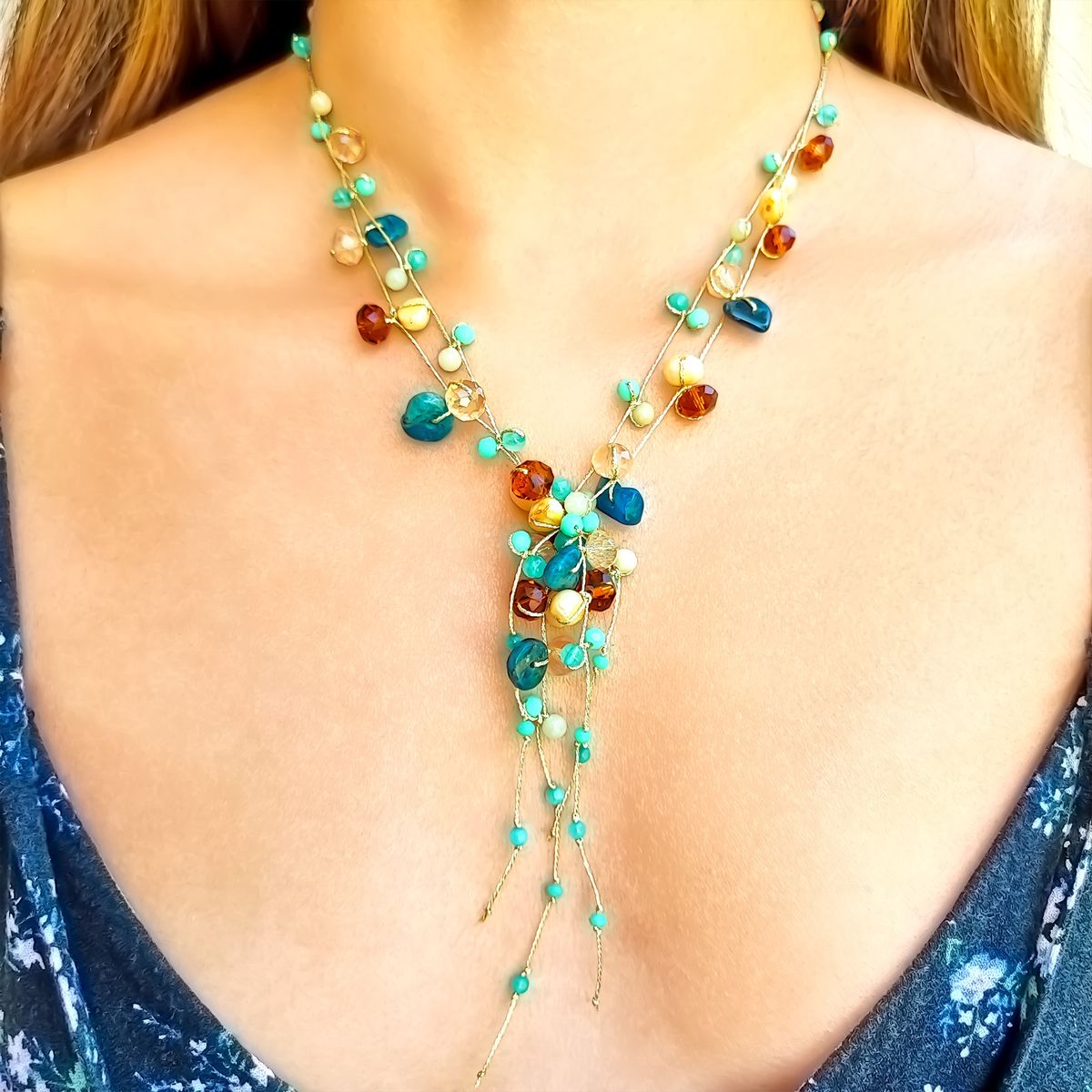 COGGIOLA - Collar Hilos De Seda Dorados Piedras Naturales Cristales Colores