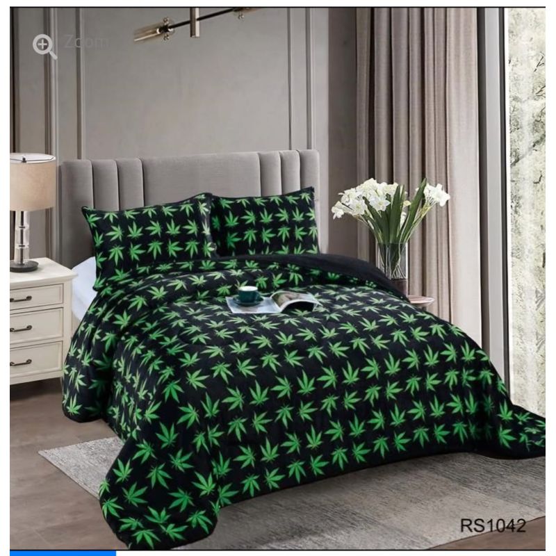 GENERICO - Cubrecama de Invierno Plush con Chiporro 2 Plaza Negro con Hojas