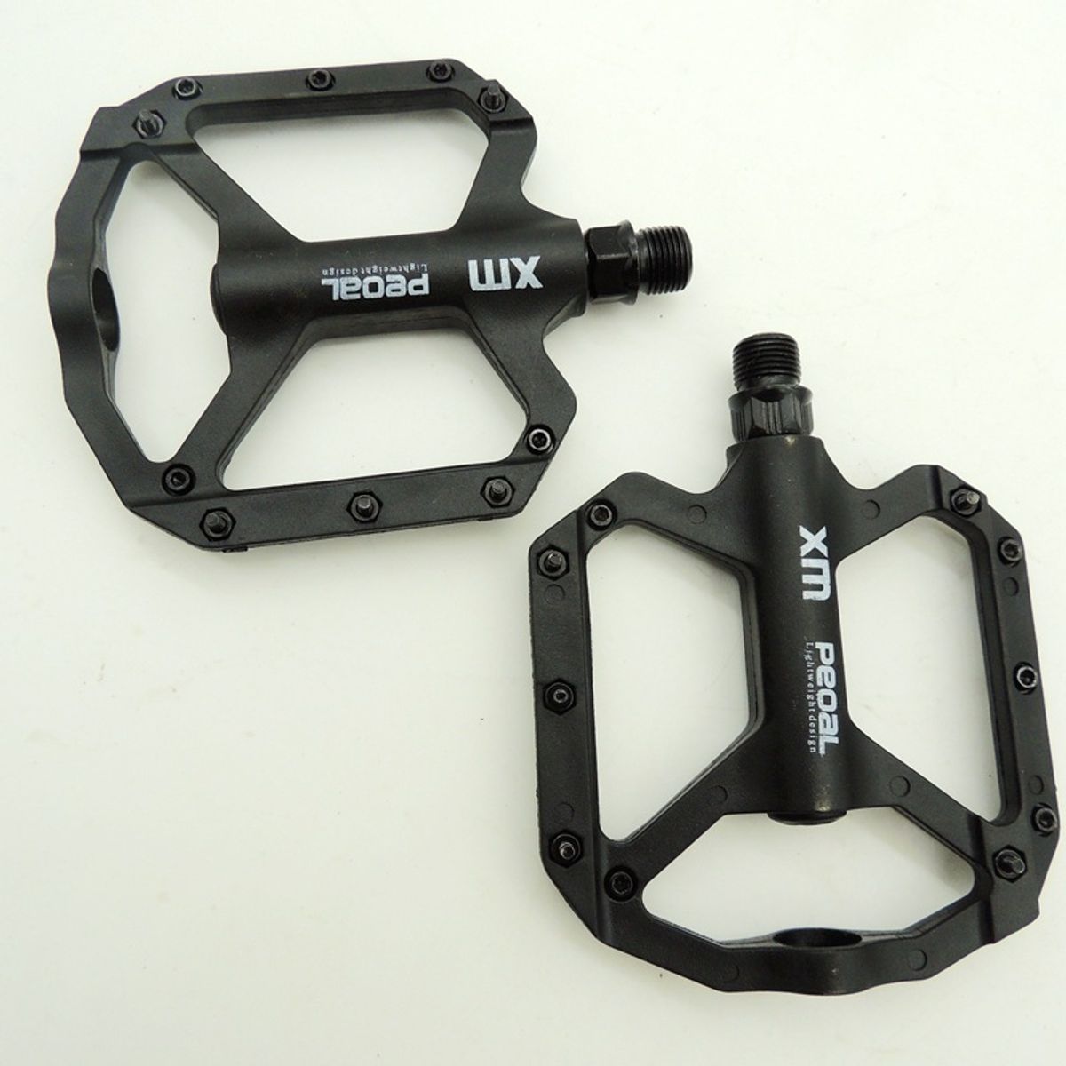 DEFENSOR FOREVER - Pedales De Plástico Para Bicicleta Negro