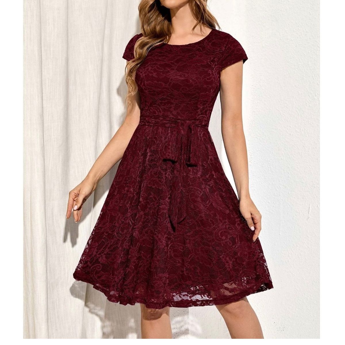 HENNE CLOTHING - Vestido de Fiesta con Cinta en la Cintura