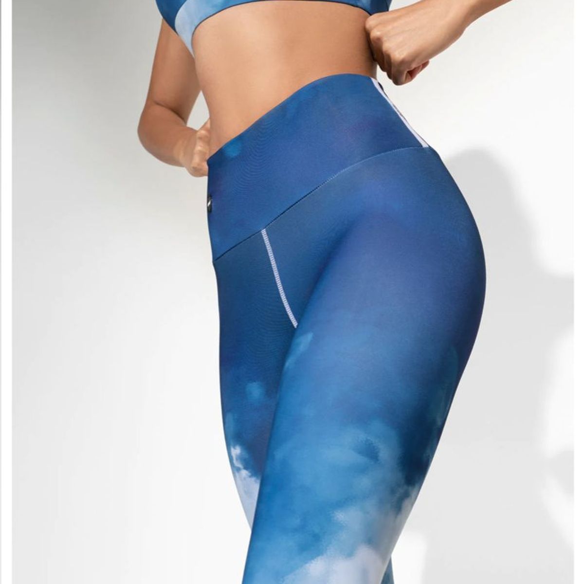 TOUCHE - Peto deportivo cielo - compresion y soporte - fit y fashion