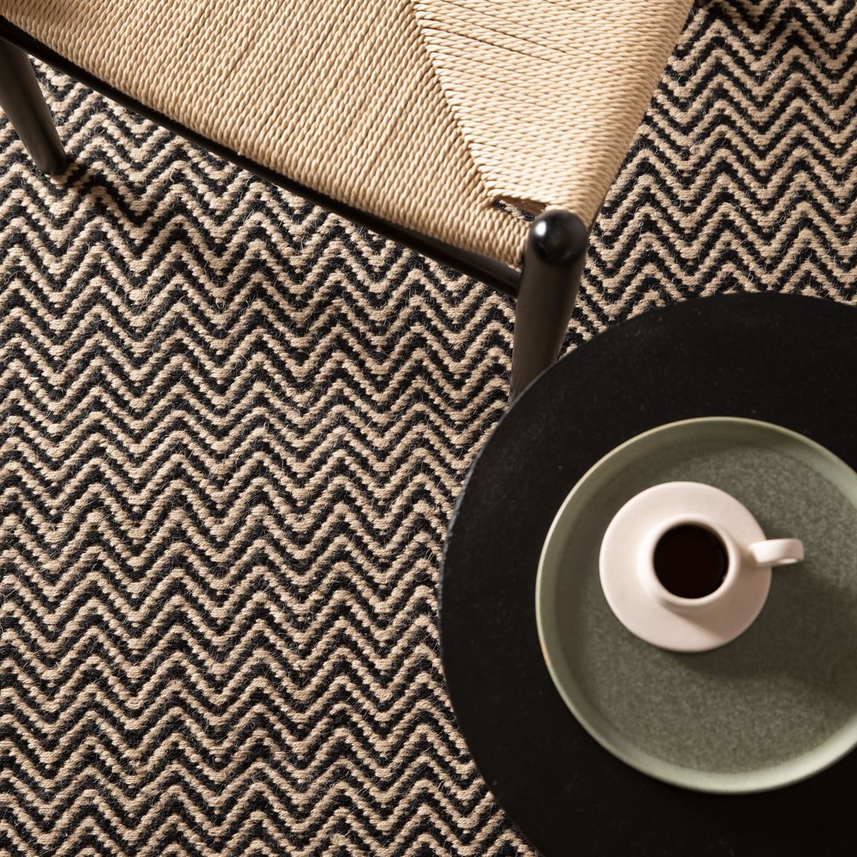 FORM DESIGN - Alfombra Yute Chevron 170x240 Negro Form