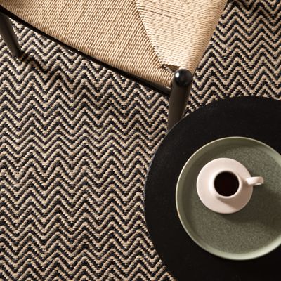 Imagen 2 del producto Alfombra Yute Chevron 170x240 Negro Form