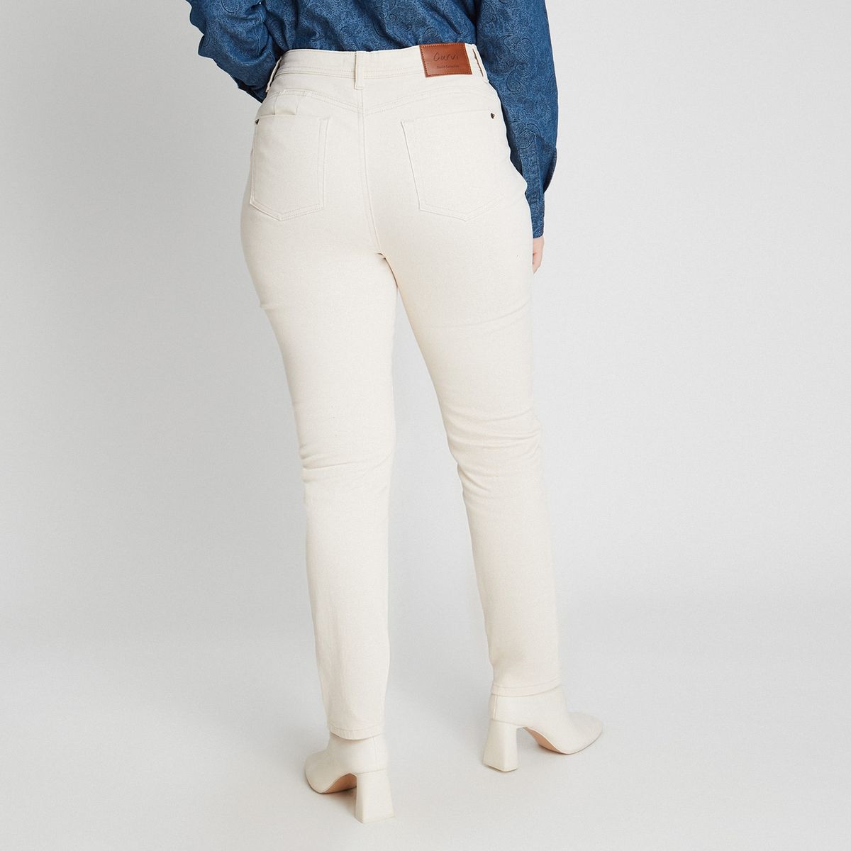 CURVI - Jeans Slim Color Push Up CURVI