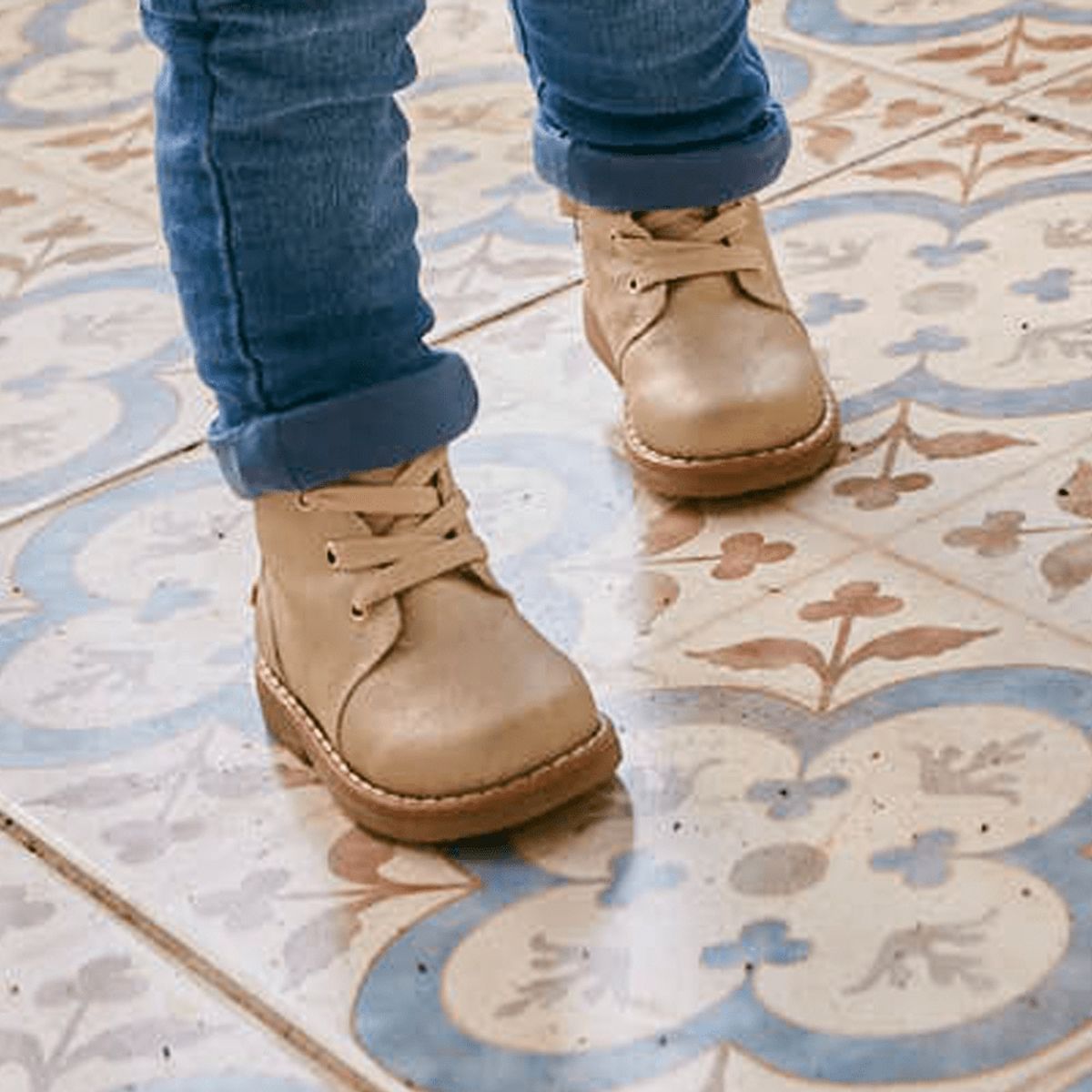 OPALINE - Botin de niña beige (20 a 29)