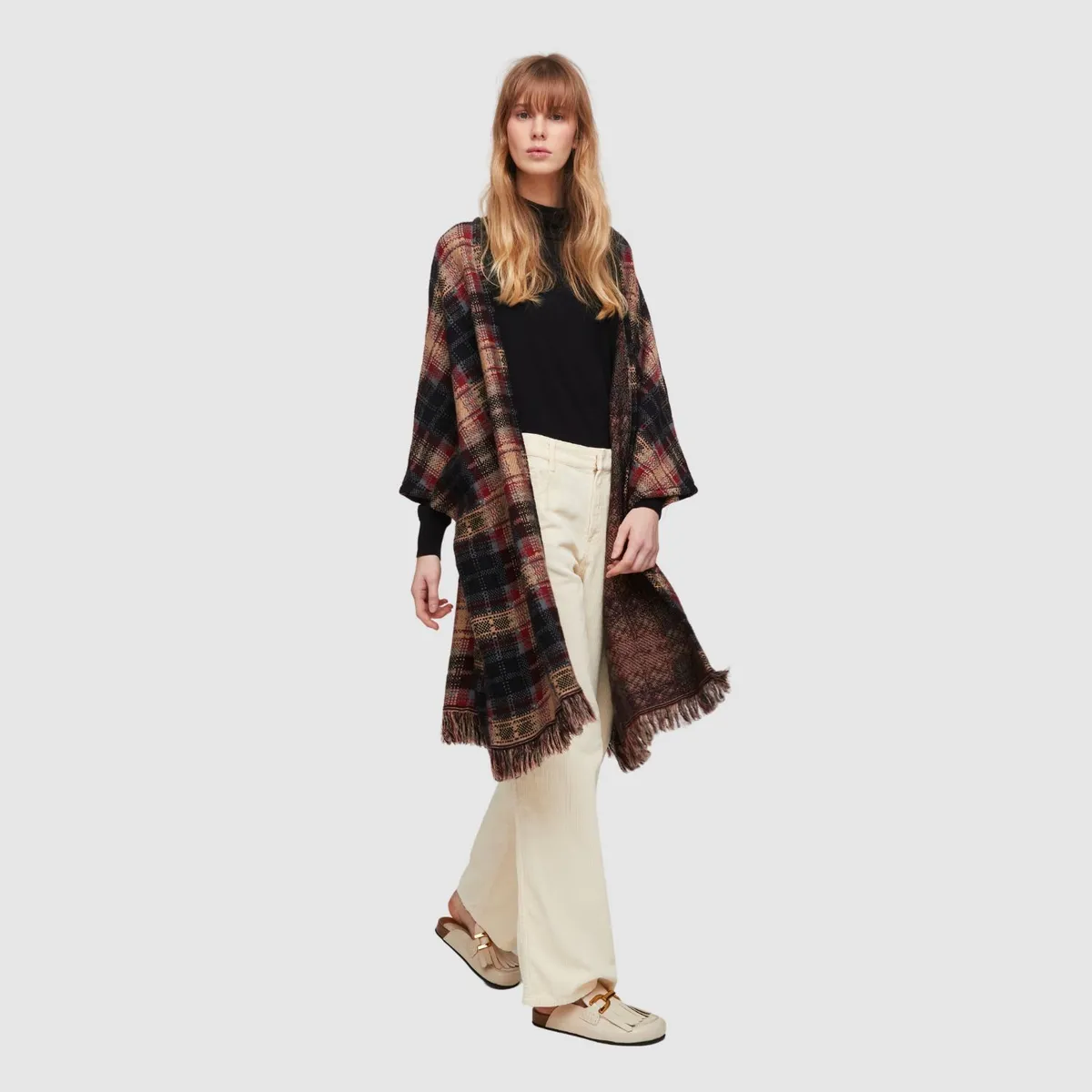 ALDO MARTINS - Abrigo Poncho Aldo Martins Café Duhr