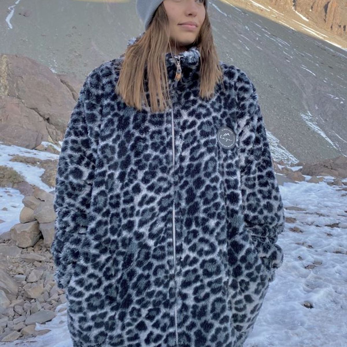 KAZU CAJON DEL MAIPO SPA - Middle Corderito Kazu Portare Oversize