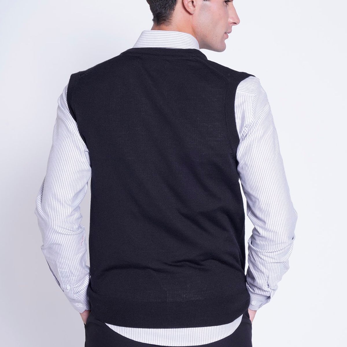 NEW MAN - Chaleco Donal Negro New Man