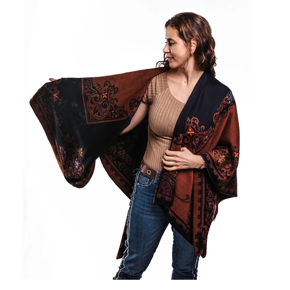 ORIGINARIA - TapadoTejido Peruano bordado a mano Baby Alpaca