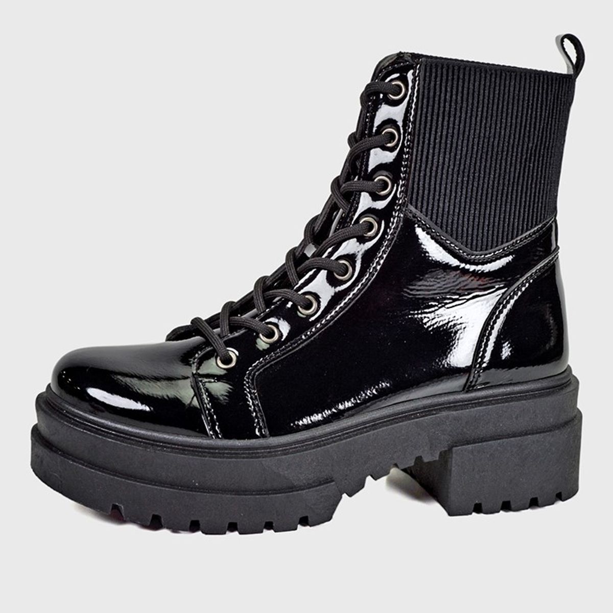 EDA MANZINI - Botín Buffalo Negro EDA MANZINI