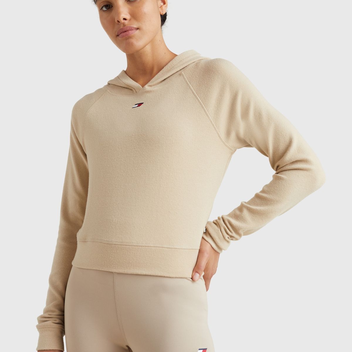 TOMMY HILFIGER - Polerón Sport Slim Fit Con Gorro Beige Tommy Hilfiger