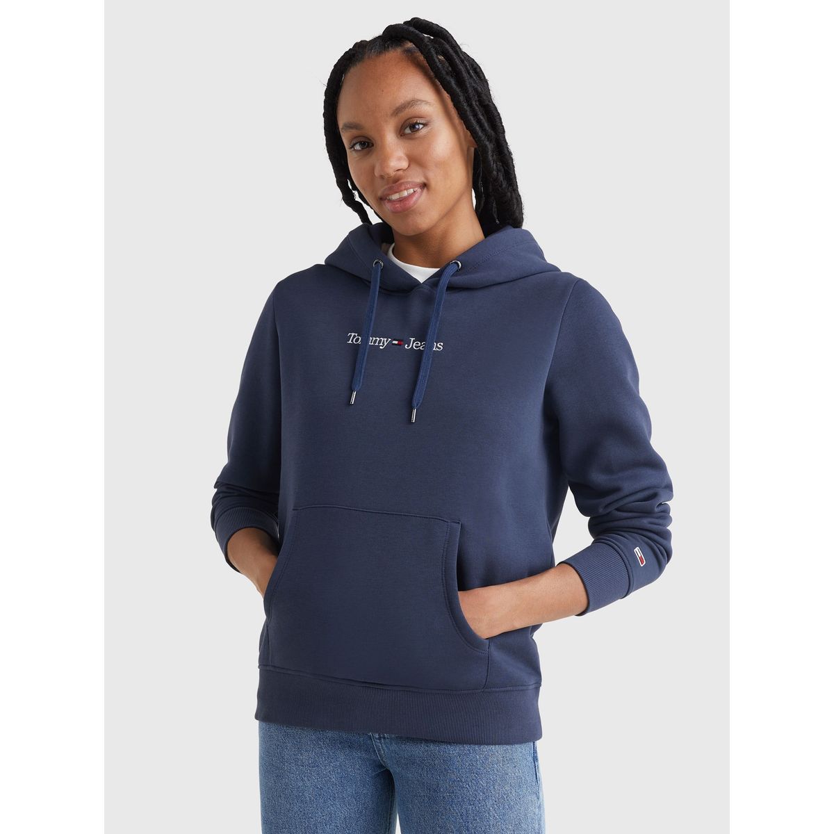 TOMMY HILFIGER - Polerón Regular Serif Linear Logo Azul Tommy Jeans