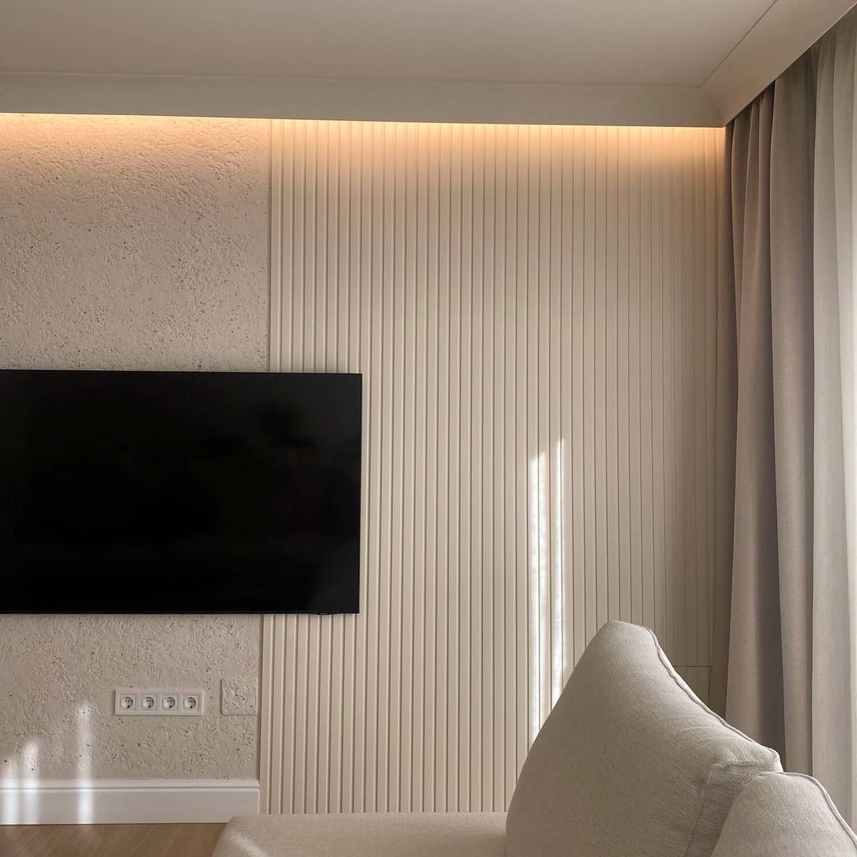 LED STUDIO - KIT CINTA LED STUDIO 96WM LCÁLIDA IP33 +FTE PODER 60W 12V