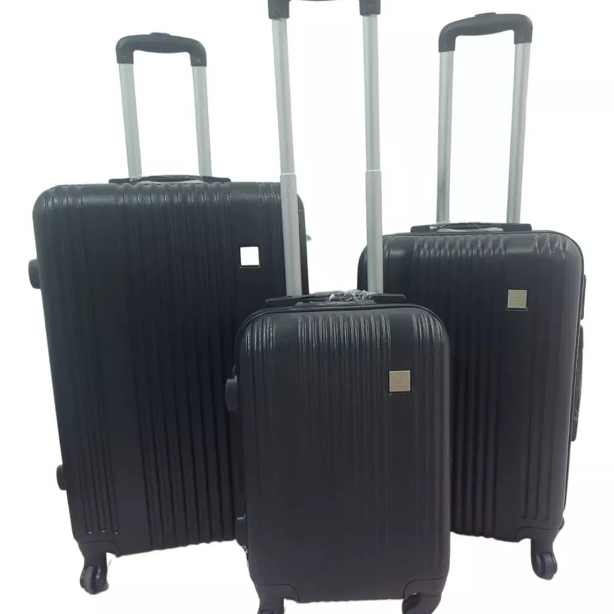 GENERICO - Set 3 Maletas Rigidas Ruedas 360 Negra 26