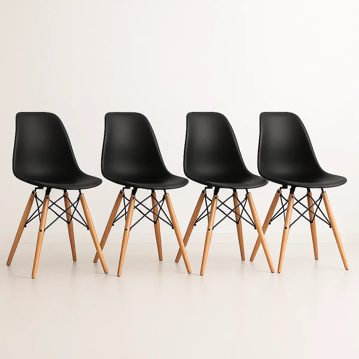 KLIK - Pack de 4 Sillas Eames Negra KLIK