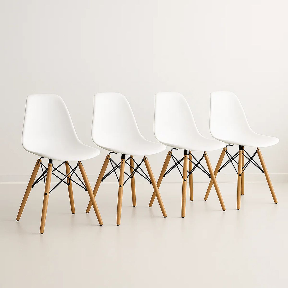 KLIK - Pack de 4 Sillas Eames Blancas KLIK