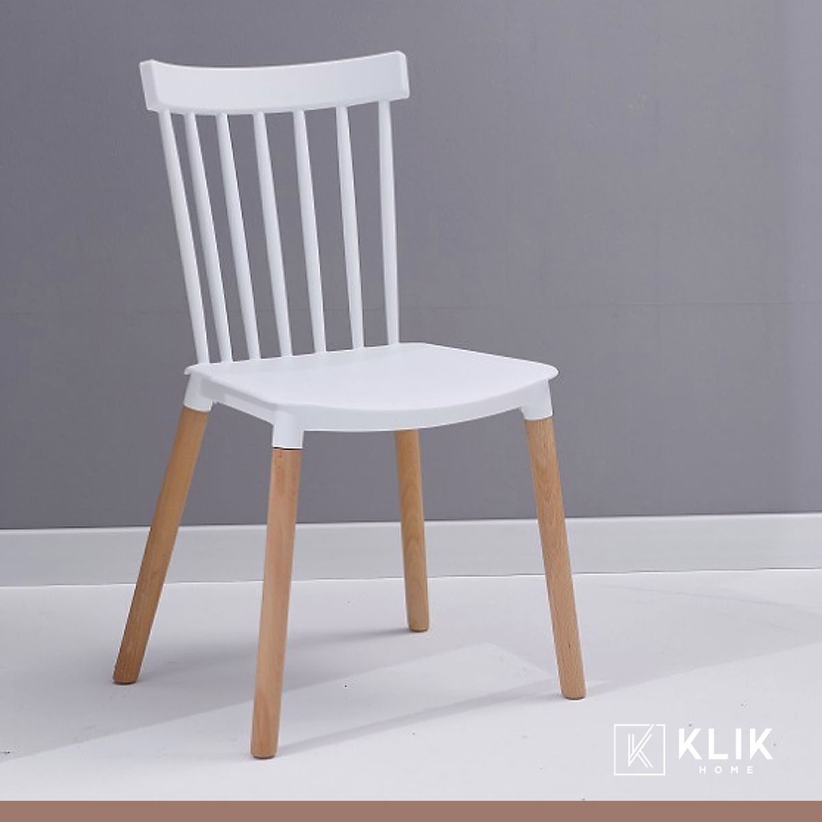 KLIK - Comedor Mesa Tulip blanca 80cm + 4 sillas Windsor blanca KLIK