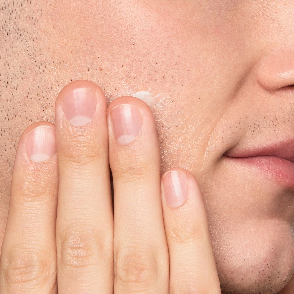 KIEHLS - Crema Aftershave Ultimate Razor Bump Relief 75 ml Kiehls