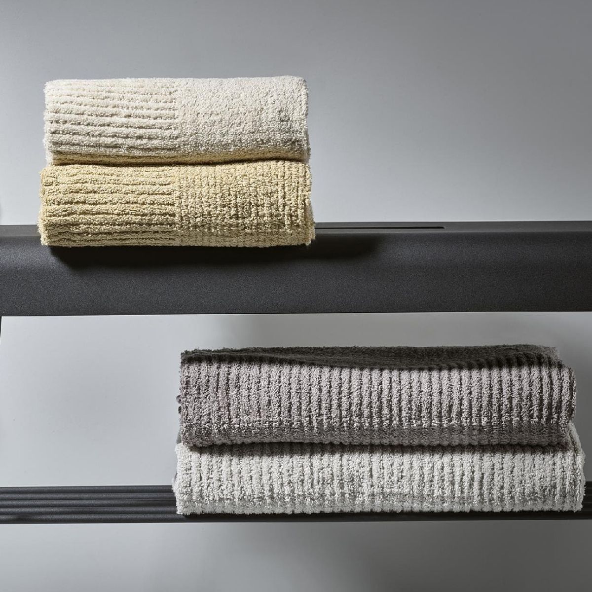 GENERICO - Toalla Classic de Baño Zone Denmark Gris Claro