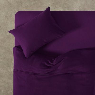 Imagen 2 del producto Juego de Sabanas De Polar 2.0 (Queen) - Morado Oscuro - Otoño Invierno