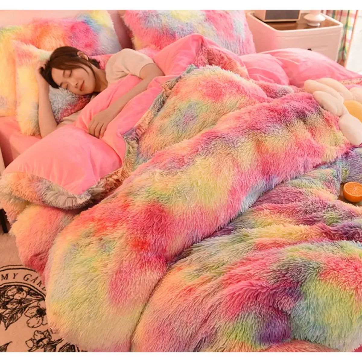 GENERICO - PLUMON PELUDITO CON CHIPORRO 2 PLAZA CUBRE FRIO MULTICOLOR