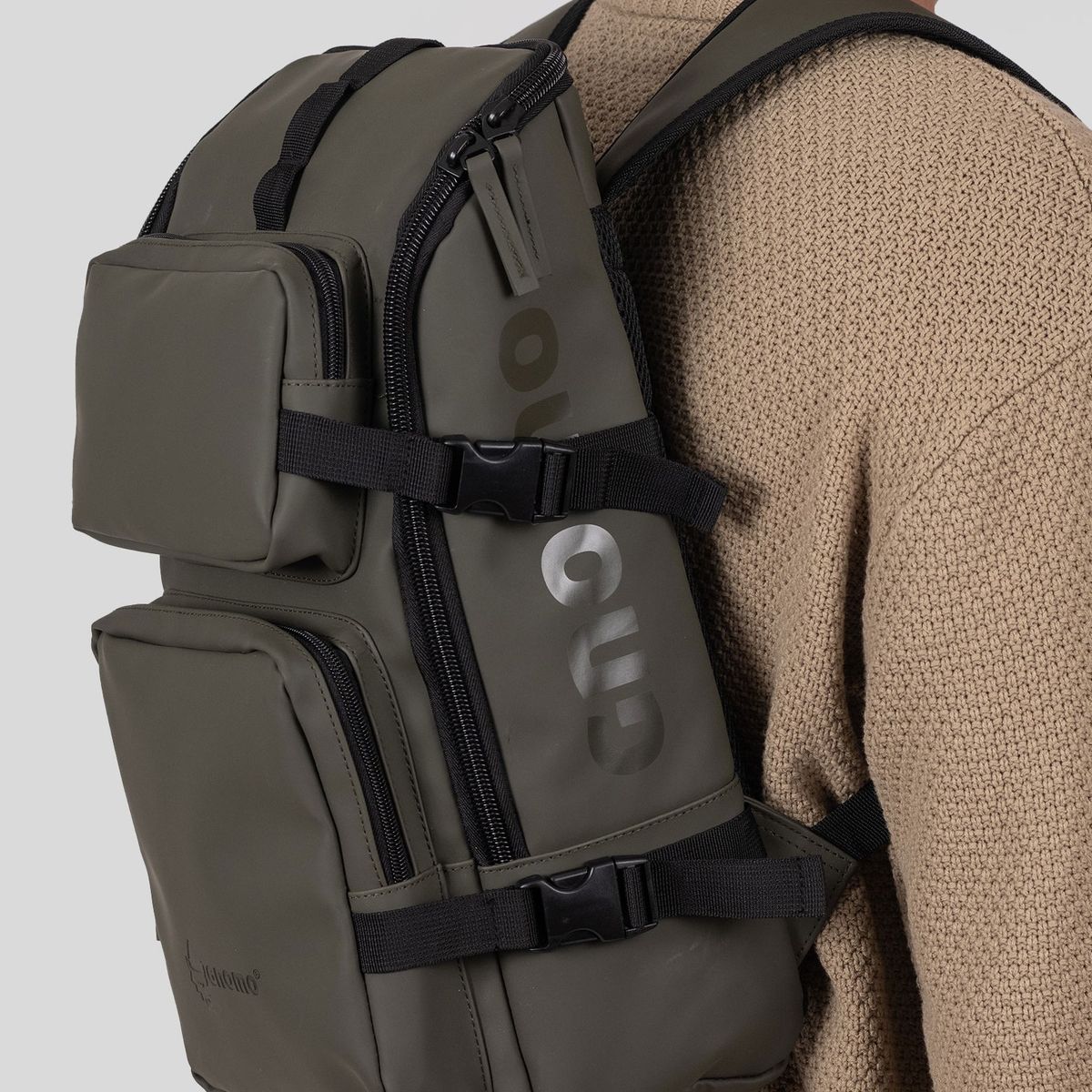 GNOMO - Mochila PU Hilbim 14L OliveGreen Gnomo