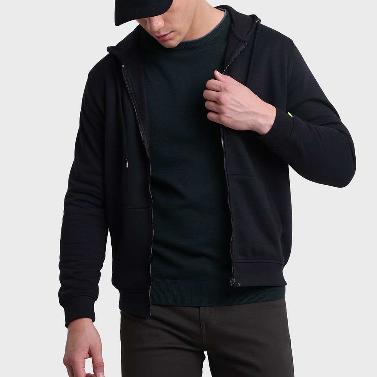 GUY LAROCHE - Poleron Con Gorro Guy Laroche GUY LAROCHE