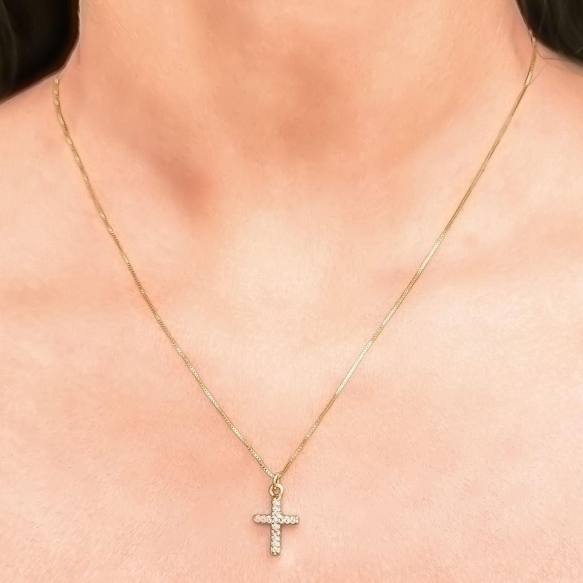 COGGIOLA - Collar Cruz Circón Blanco Mini Enchapado Oro 18K