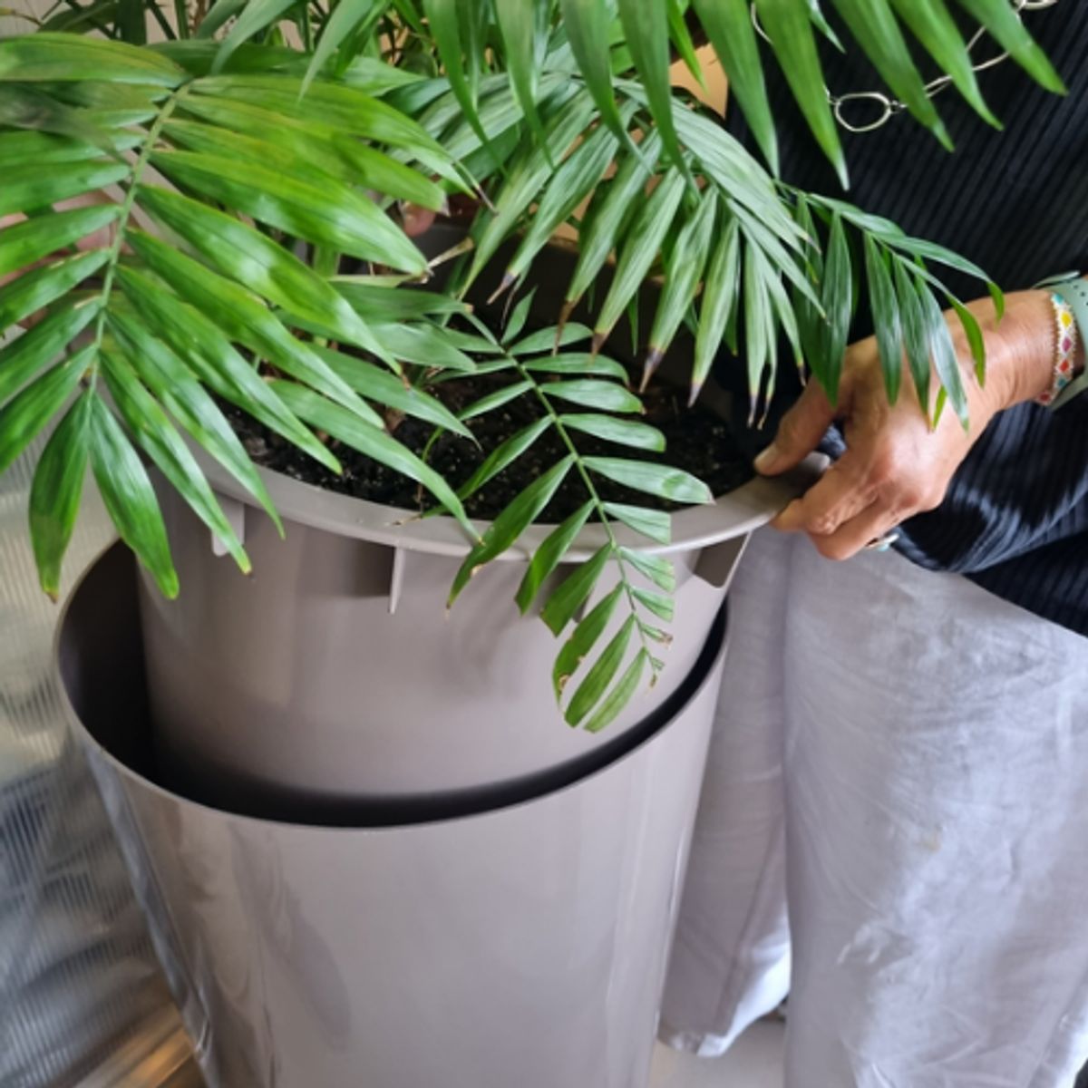 EURO3PLAST - Macetero plástico doble fondo 33 x 61 cm color taupe