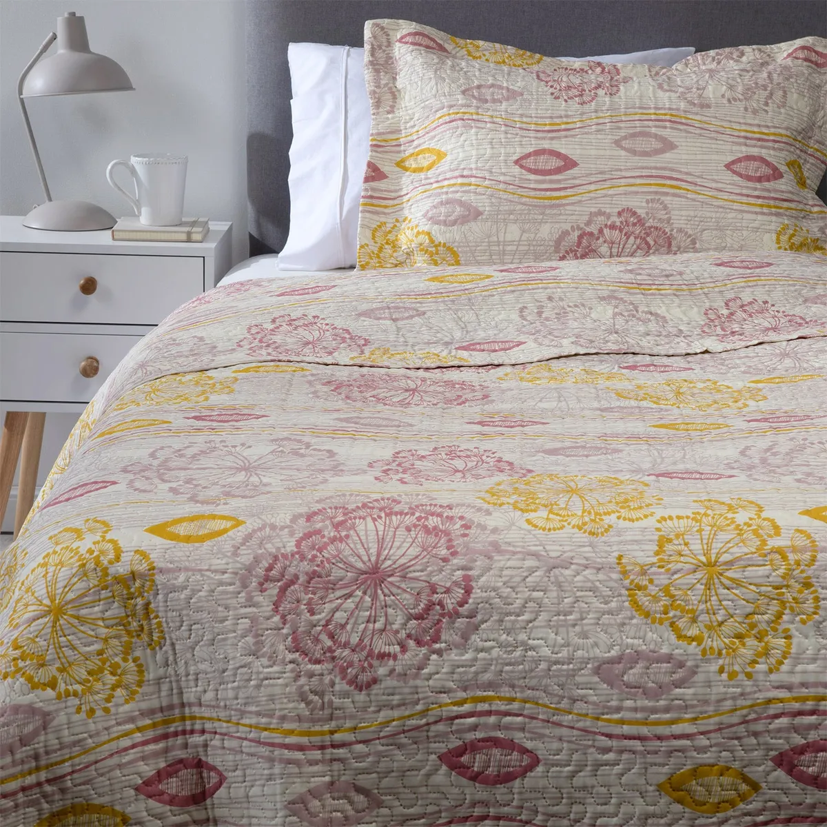 ZAHR - CUBRECAMA ESTAMPADO BEIGE 1.5 PLAZA