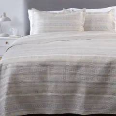 ZAHR - CUBRECAMA ESTAMPADO BEIGE 2 PLAZAS