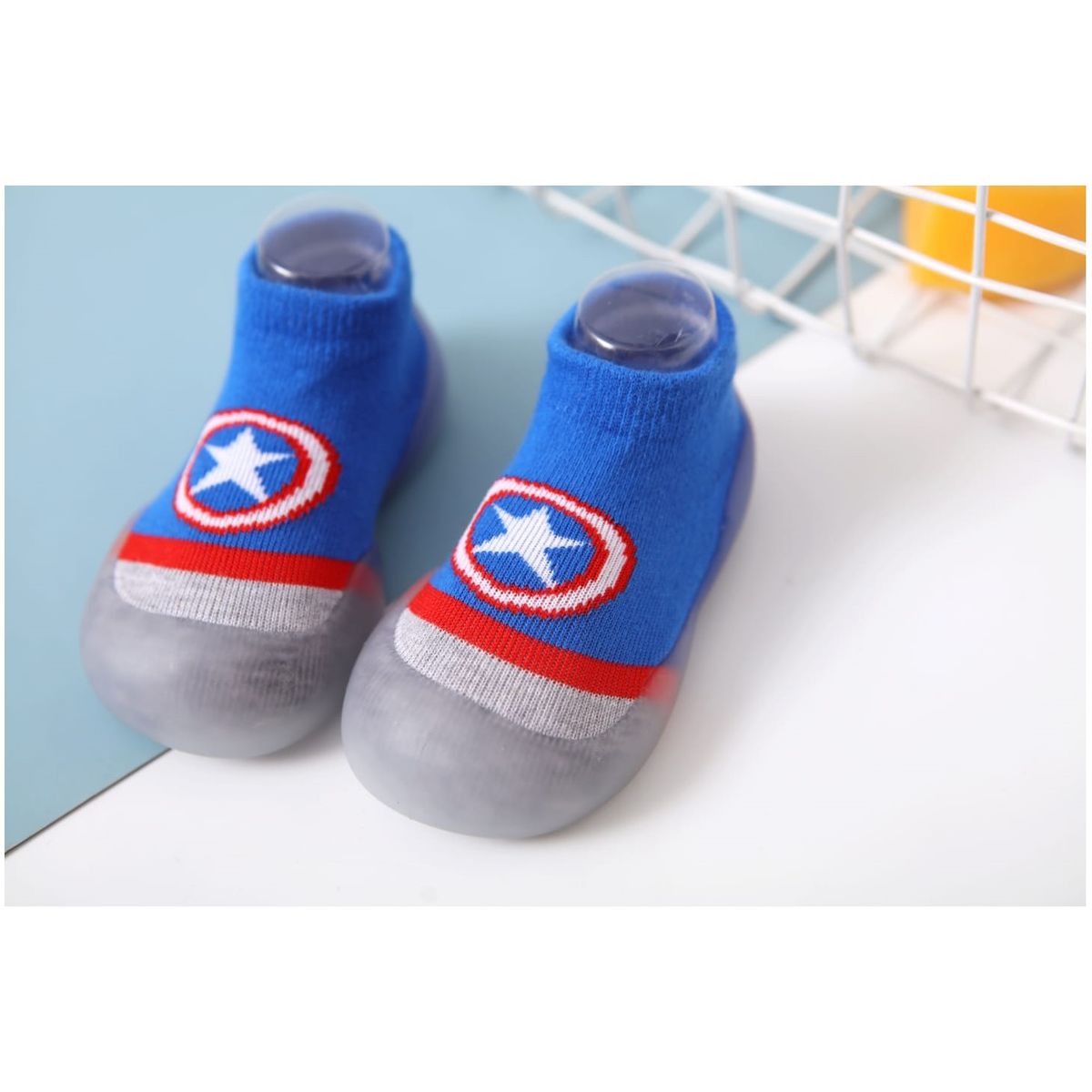 GENERICO - Zapatilla infantil estilo calcetin - Suela antideslizante Superheroes