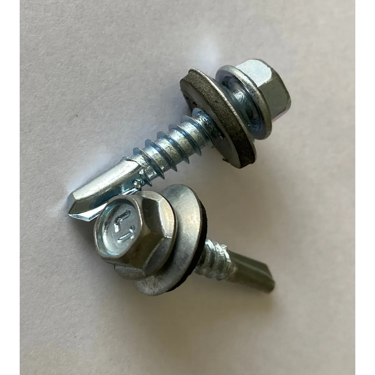 GENERICO - 1000 Autoperforantes  Hexagonal 12 x 1" Punta Broca con Golilla